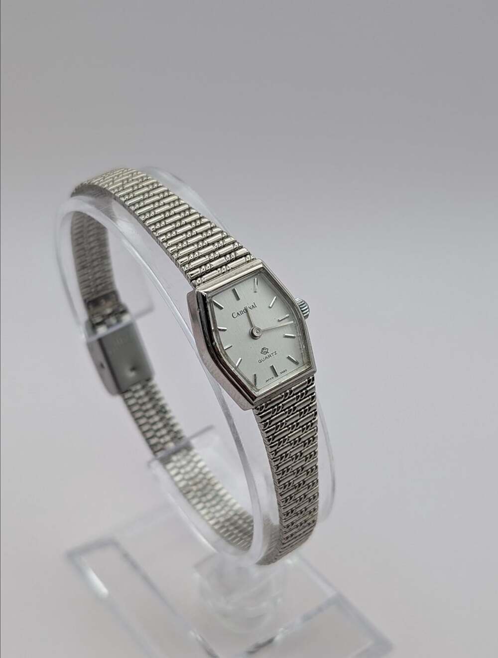 Vintage Cardinal Silver-Tone Quartz Ladies Watch, Dainty Textured Mesh Bracelet